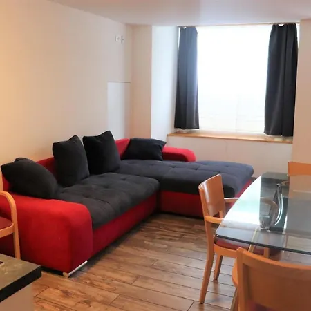 Apartamento Modern Spielmatte *