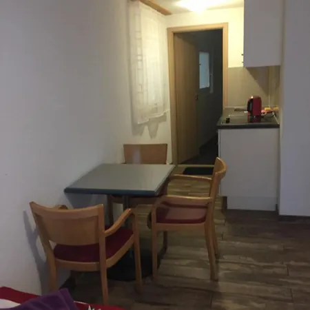 Apartamento Modern Spielmatte Entrelagos